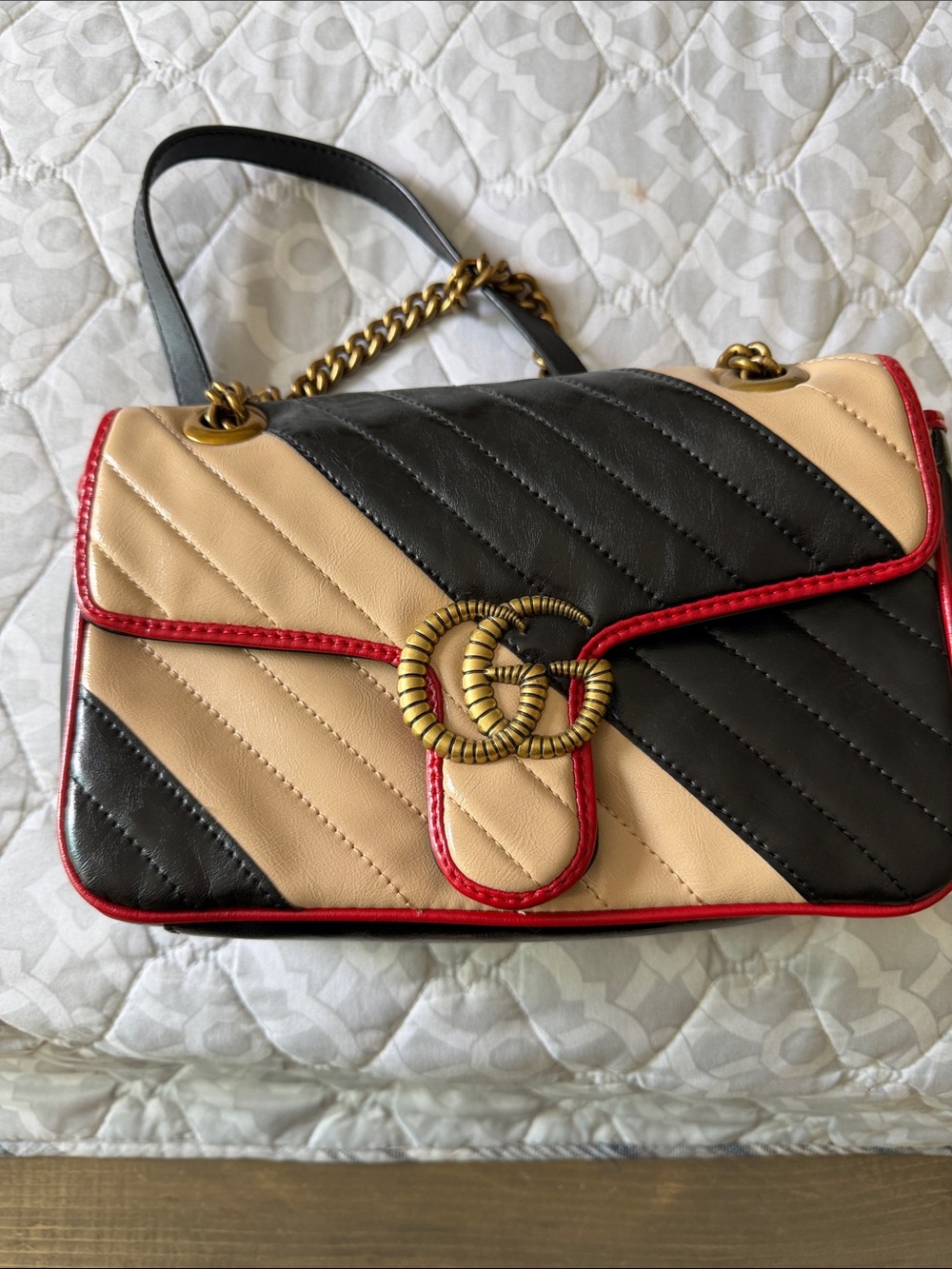 Gucci Beige, Black & Red GG Marmont Chevron Shoulder Bag